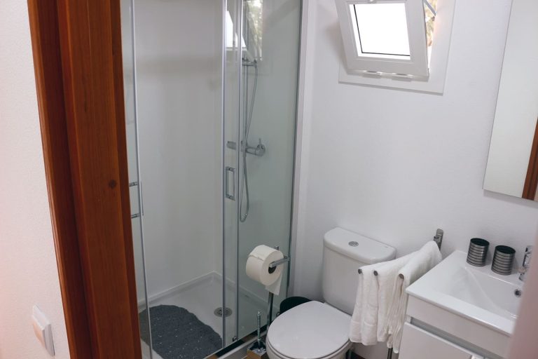 Chalé T3 Rooftoop Bungalow Garden View do Summer Cascade Alvor Apartments & Suites. Ideal para suas férias no Algarve.